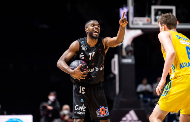 弗拉泰西在 弗拉泰西在