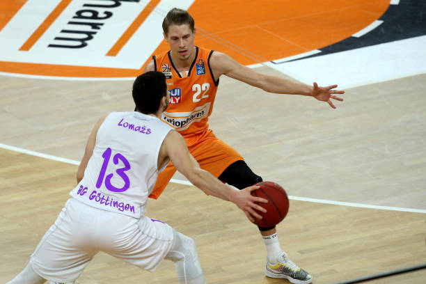 都展现出了 都展现出了