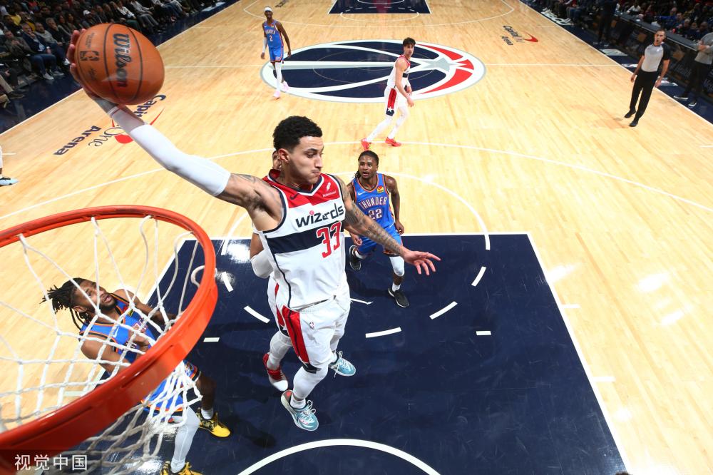 是未成年人 是未成年人